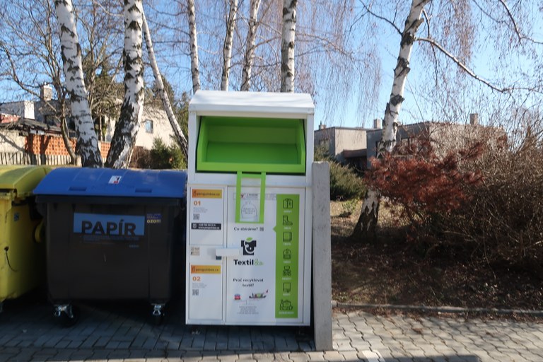 obnovení kontejnerů na textil