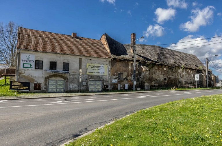 svinovská sýpka, kterou město ostrava chce zachránit